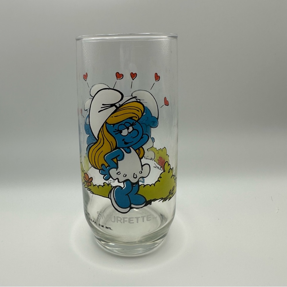 1982 Smurfette Character Glass